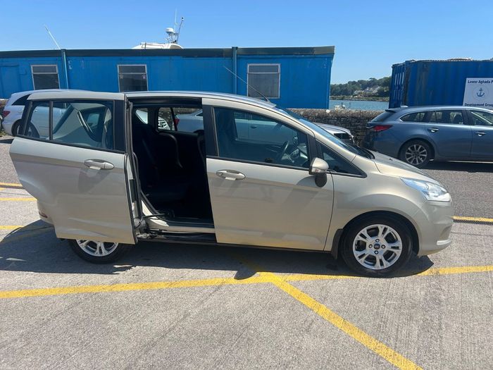 Ford B-Max 2013
