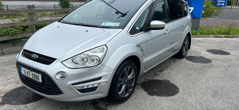 Ford S-Max 2011