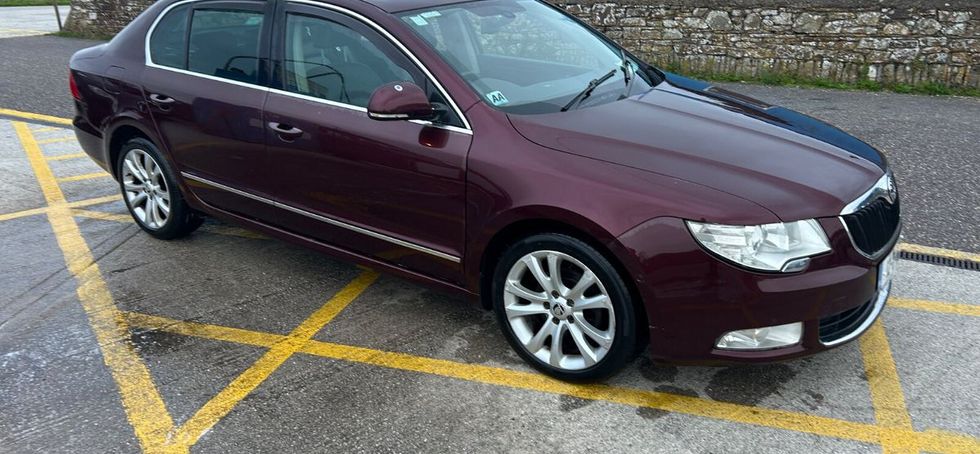 Skoda Superb 2012