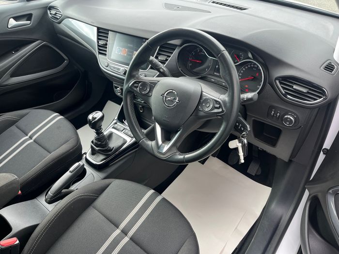 Opel Crossland 2024