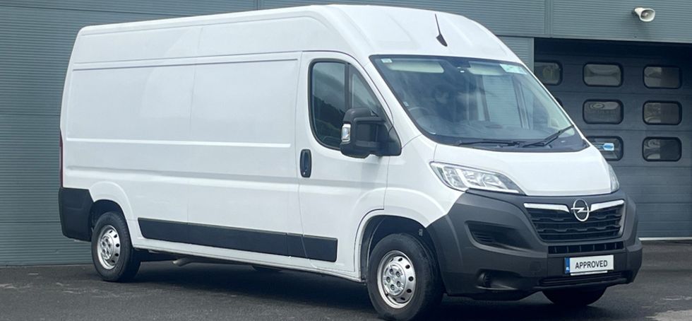 Opel Movano 2023