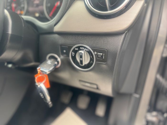 Mercedes-Benz B-Class 2015
