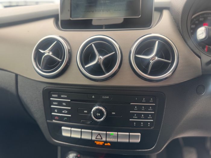 Mercedes-Benz B-Class 2015