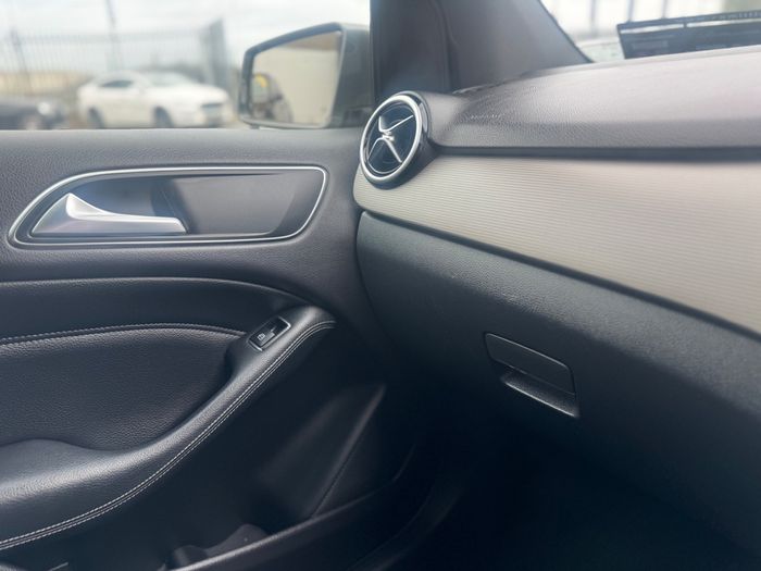 Mercedes-Benz B-Class 2015