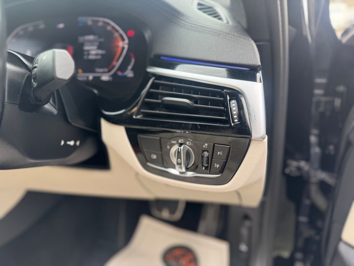 BMW 5 Series 2022