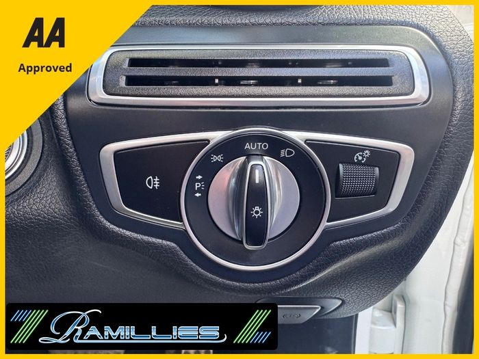 Mercedes-Benz C-Class 2021