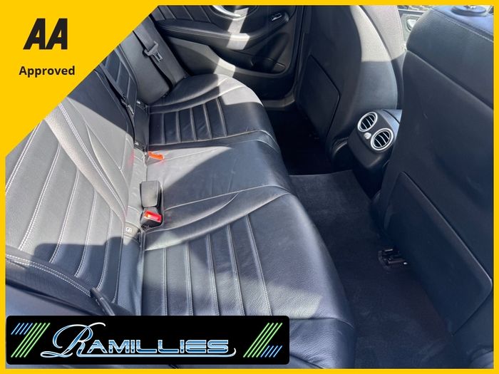 Mercedes-Benz C-Class 2021