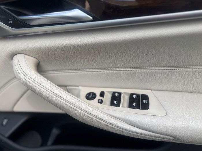 BMW 5 Series 2018