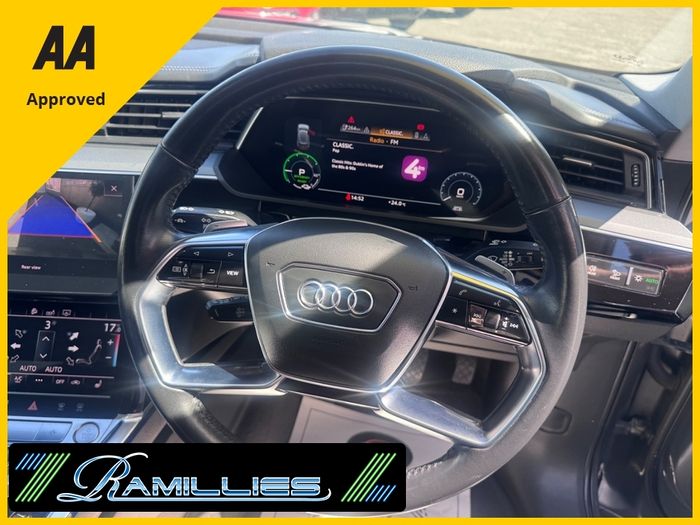 Audi E-Tron 2020