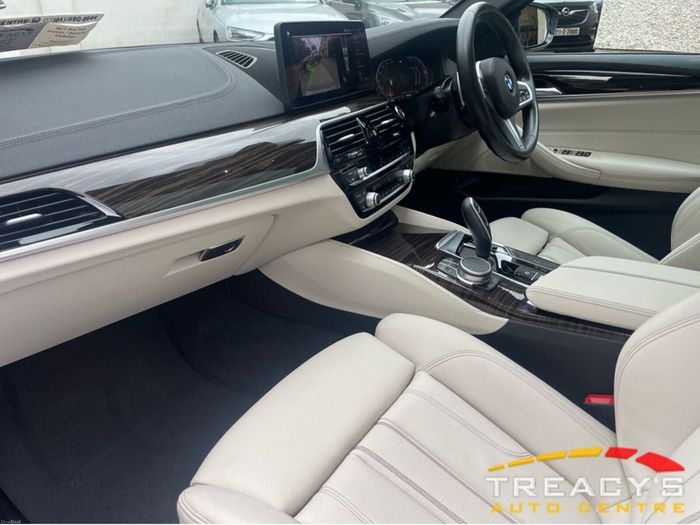 BMW 5 Series 2022