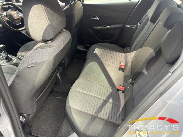 Peugeot 208 2022