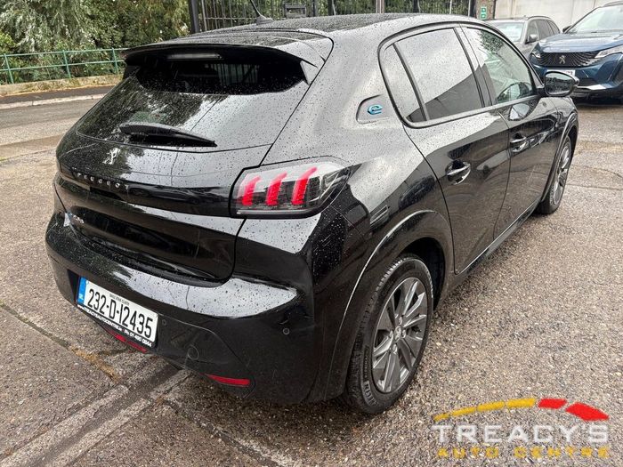 Peugeot 208 2023