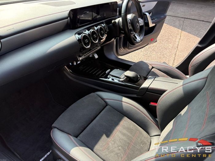 Mercedes-Benz CLA 2021