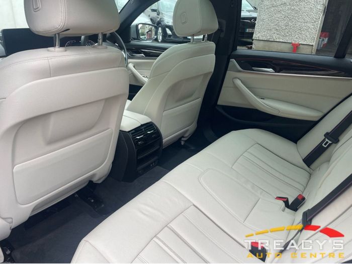 BMW 5 Series 2022