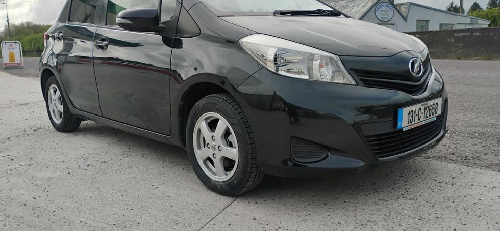 Toyota Vitz 2013