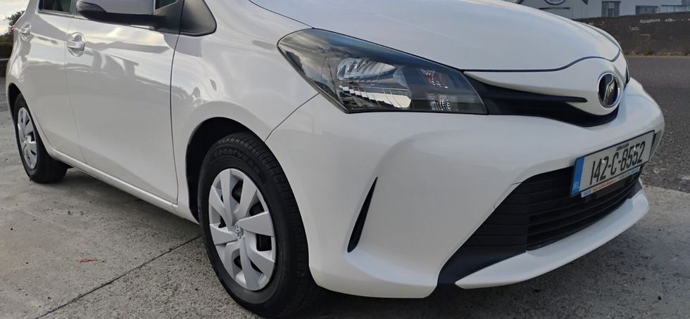 Toyota Vitz 2014