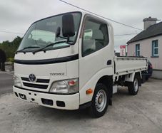 Toyota Dyna 2015