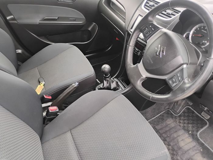 Suzuki Swift 2015