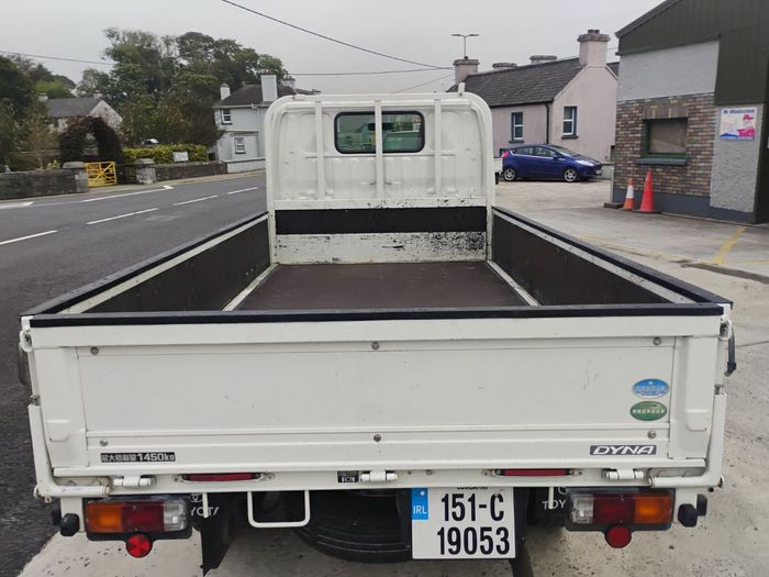 Toyota Dyna 2015
