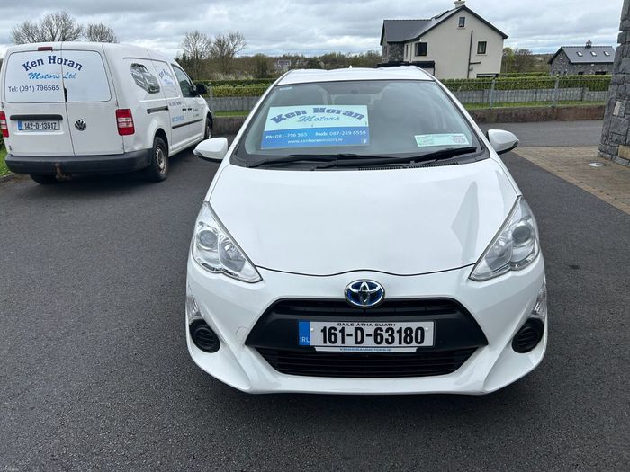 Toyota Aqua 2016