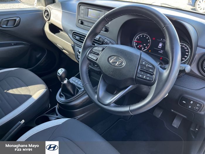 Hyundai i10 2022