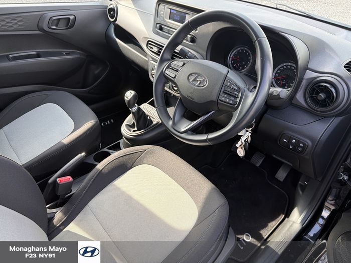 Hyundai i10 2021