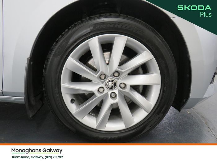 Skoda Superb 2024