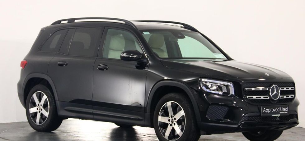 Mercedes-Benz GLB 2023