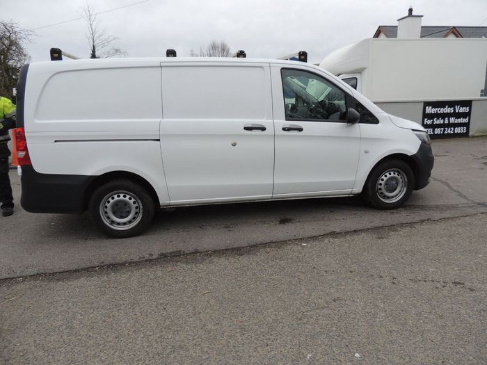 Mercedes-Benz Sprinter 2022