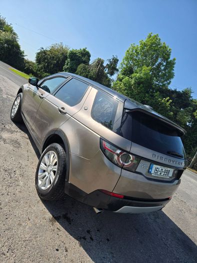 Land Rover Discovery 2015