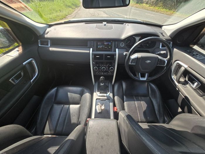 Land Rover Discovery 2015