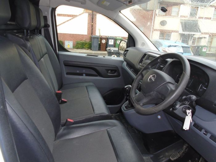Opel Vivaro 2022