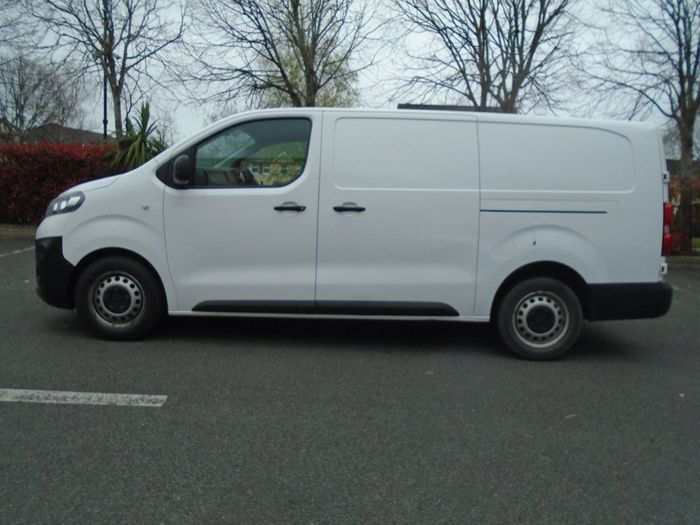 Opel Vivaro 2022
