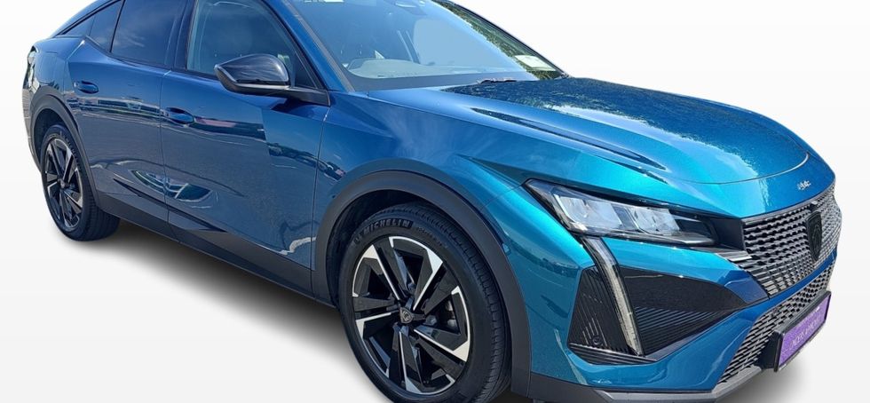 Peugeot 408 2023