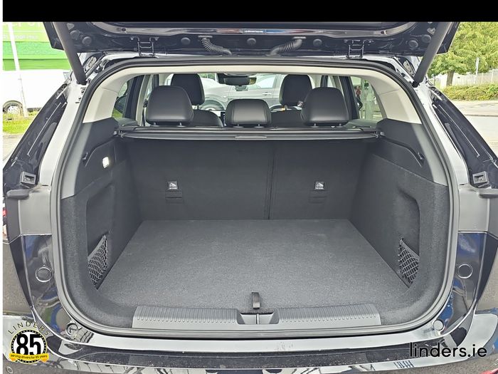 MG HS PHEV 2027