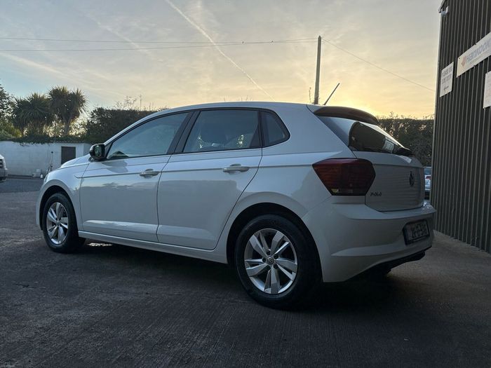 Volkswagen Polo 2021