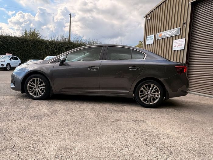 Toyota Avensis 2018