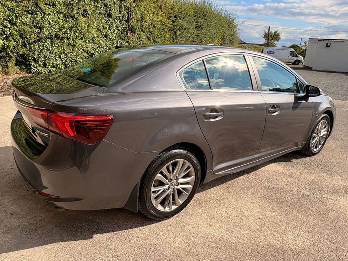 Toyota Avensis 2018