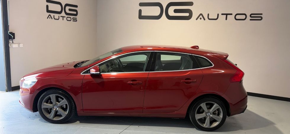 Volvo V40 2013