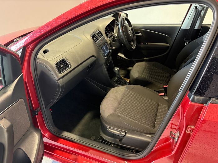 Volkswagen Polo 2015