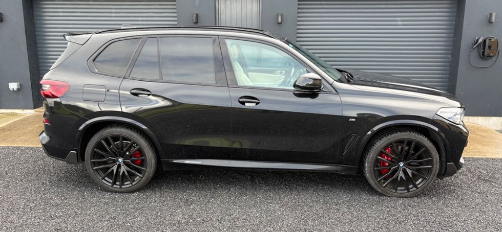 BMW X5 2023