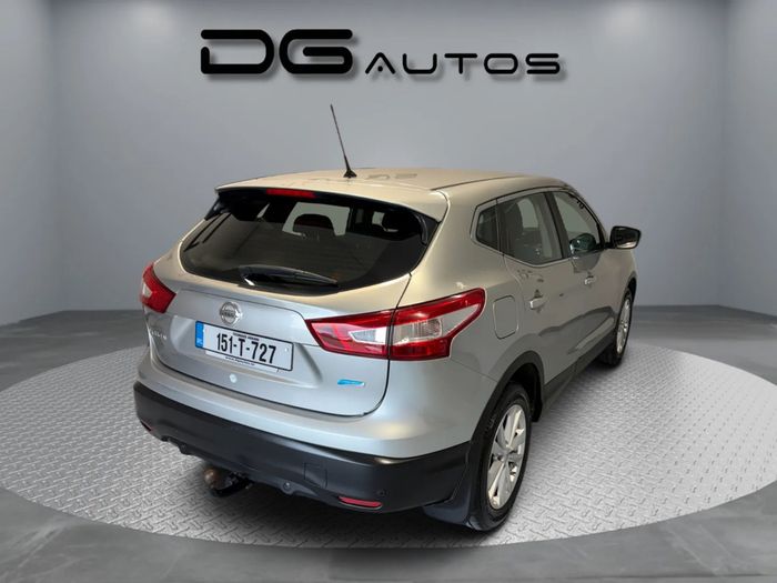 Nissan QASHQAI 2015