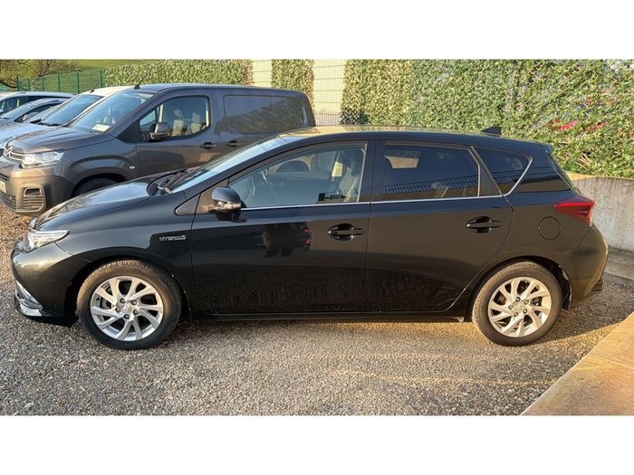 Toyota Auris 2016