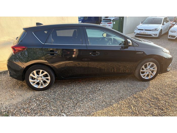 Toyota Auris 2016