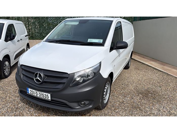 Mercedes-Benz Vito 2023
