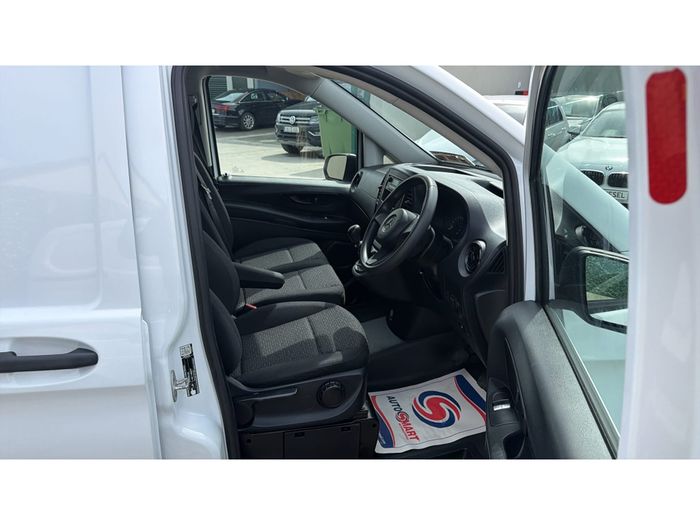 Mercedes-Benz Vito 2023