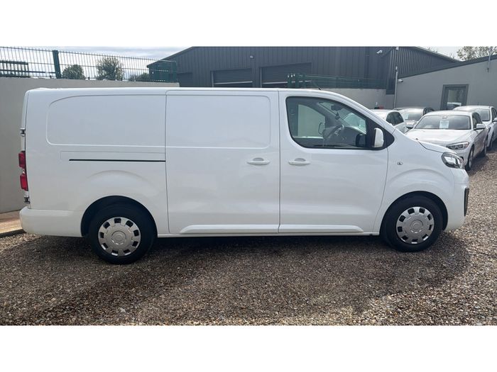 Vauxhall Vivaro 2020