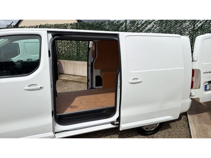 Vauxhall Vivaro 2020