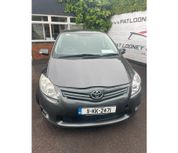 Toyota Auris 2011