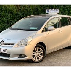 Toyota Verso 2011